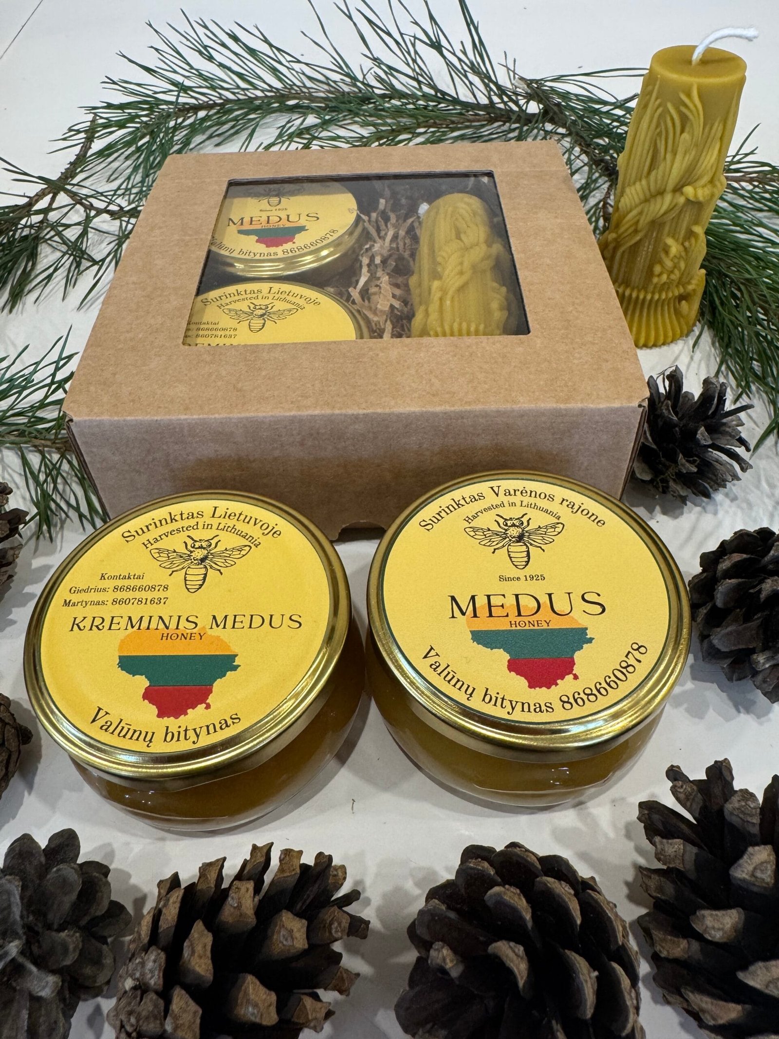 Valunu_bitynas_Dzukijos_medus_Misko_medus_Biciu_vasko_zvakes_Dovaneles_Grikiu_medus_ziedadulkes_naturalios_dovanos_kaledines_dovanos_medaus_dovanos